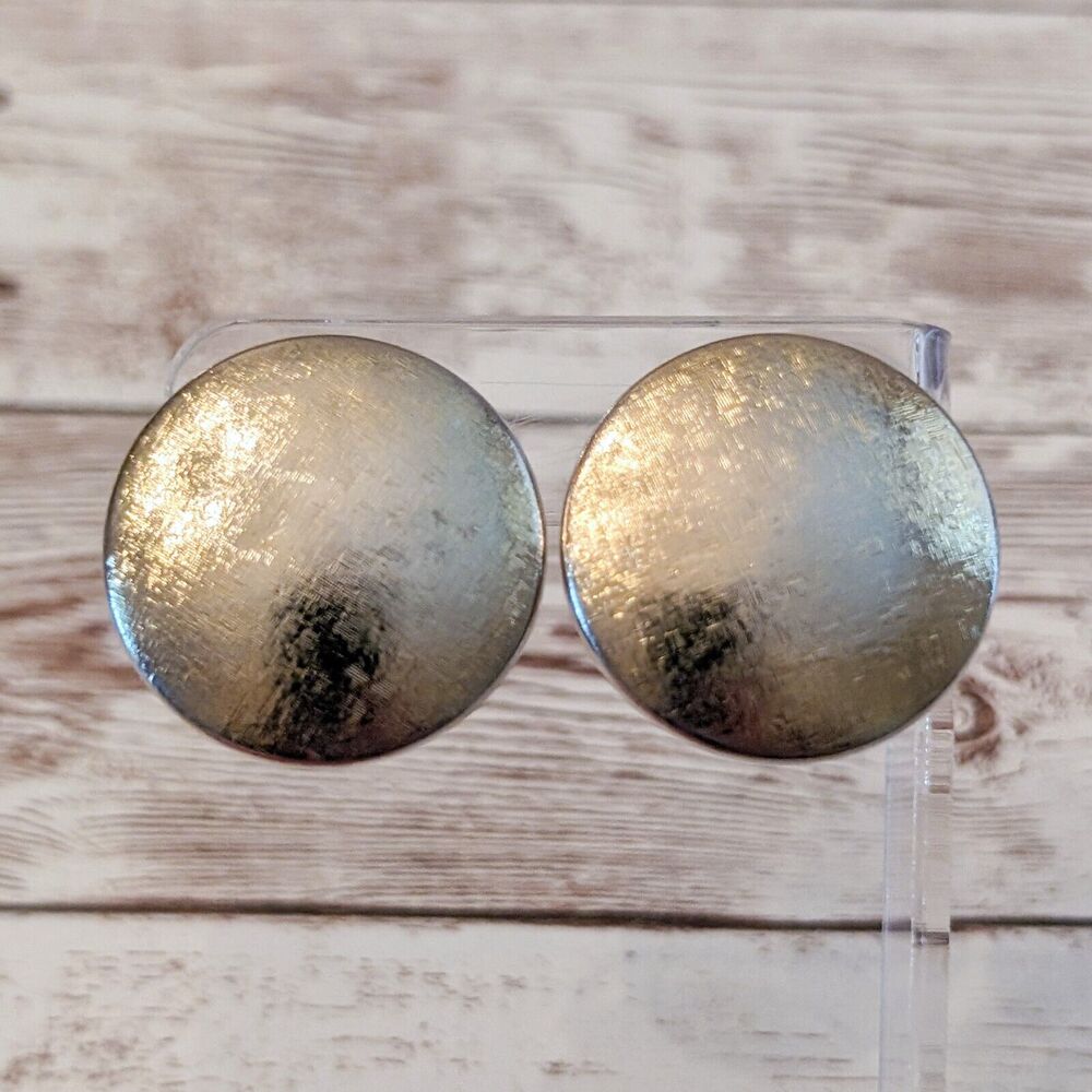 Vintage Clip On Earrings - Just Over 1 & 1/8" Gold Tone Patterned Circle